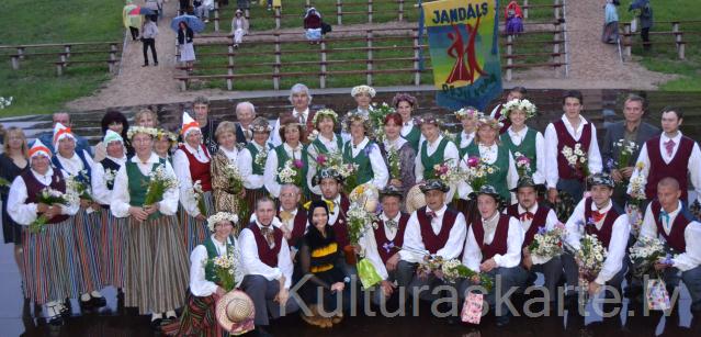 pēc koncerta "Jandālam - 25" ar bij. dejotājiem 